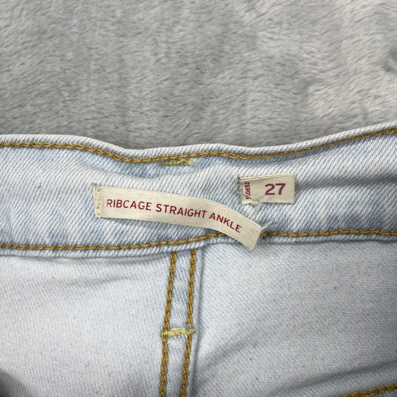 Levi's Jeans Women's Size 27x27 Blue Light Washed Ribcage Straight Ankle - Picture 6 of 10